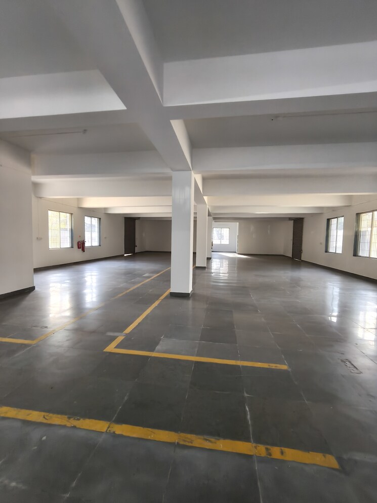  Parking, mahape Commercial Warehouse 15000 Sq.Yd. In Mahape Navi Mumbai 9771603
