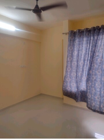 Bedroom in 2.5 BHK Apartment at Kiran Sufal, Wakad – for Rent