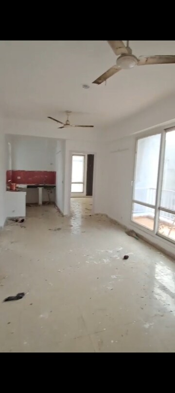 Room in 2 BHK Apartment at Value Meadows Vista, Raj Nagar Extension – for Sale