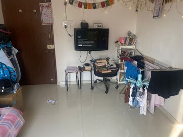 Team Area in 1 BHK Apartment at Dadar West – for Rent