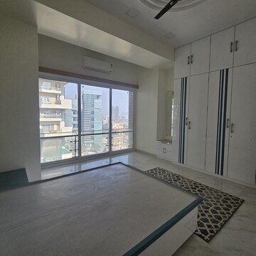 Room in 3 BHK Apartment at Indiabulls Sky Forest, Dighe Nagar – for Rent