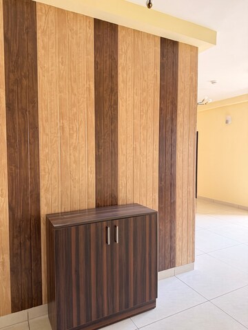 Furnished Amenities in 2.5 BHK Apartment at Prestige Lakeside Habitat, Varthur – for Rent