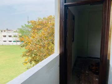 Balcony in 4 BHK Builder Floor at RWA Apartments Sector 73, Sector 73 – for Rent