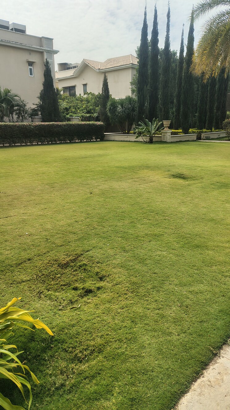 Garden, aditya-casa-grande 4 Bedroom 5174 Sq.Ft. Villa In Narsingi Hyderabad 9152860