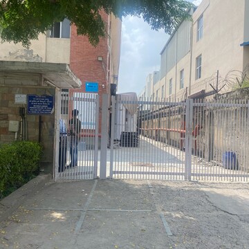  Warehouse For Rent in Udyog Vihar Phase 1