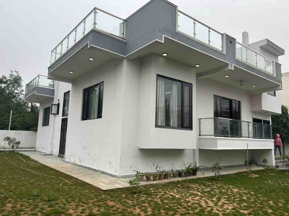 1 BHK Apartment For Rent in Saket