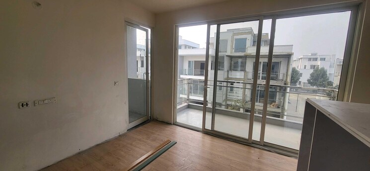 Room, godrej-golf-links-exquisite 4 Bedroom 1350 Sq.Ft. Villa In Sector 27 Yamuna Expressway Greater Noida 9772293