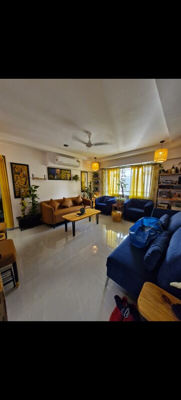 2.5 BHK Apartment For Rent in Paramount Delux Mahal, Bandra West