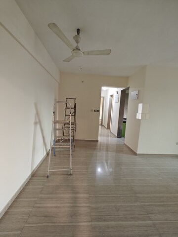 Building Lobby in 2 BHK Apartment at Vasant Oasis Phase 2, Andheri East – for Rent