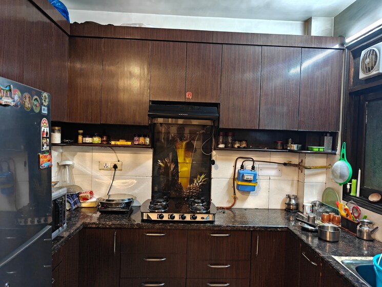 Kitchen, kamla nagar 3 Bedroom 166 Sq.Yd. Builder Floor In Kamla Nagar Delhi 9772353