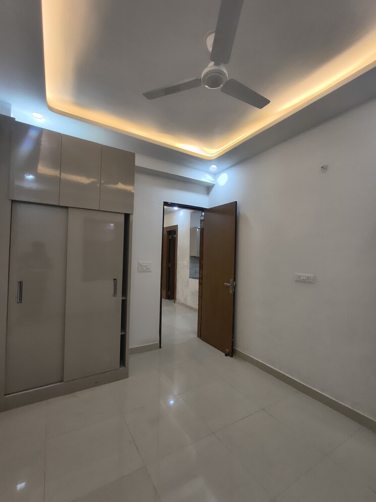 Room, green-home 4 Bedroom 1700 Sq.Ft. Builder Floor In Sector 73 Noida 9772357