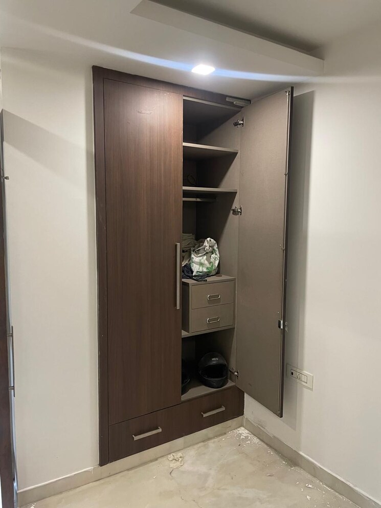 Master Bedroom, saket 3 Bedroom 200 Sq.Yd. Builder Floor In Saket Delhi 9772361