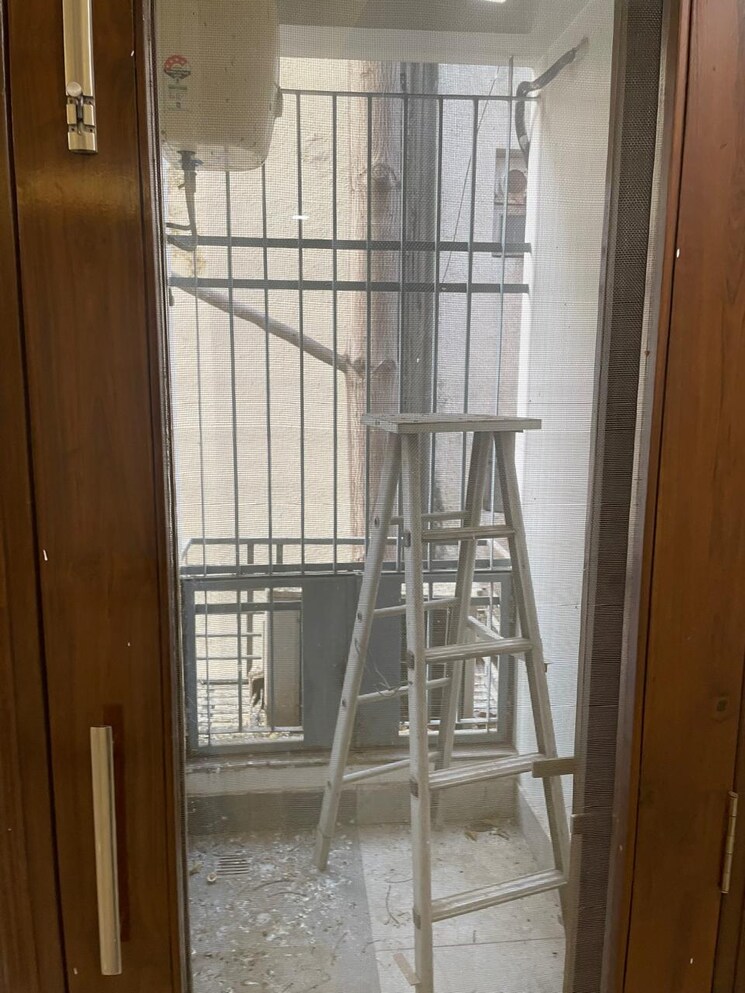 undefined, saket 3 Bedroom 200 Sq.Yd. Builder Floor In Saket Delhi 9772361