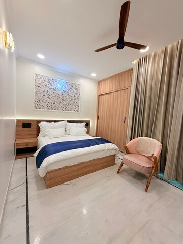 Bedroom in 3 BHK Builder Floor at Defence Colony – for Rent