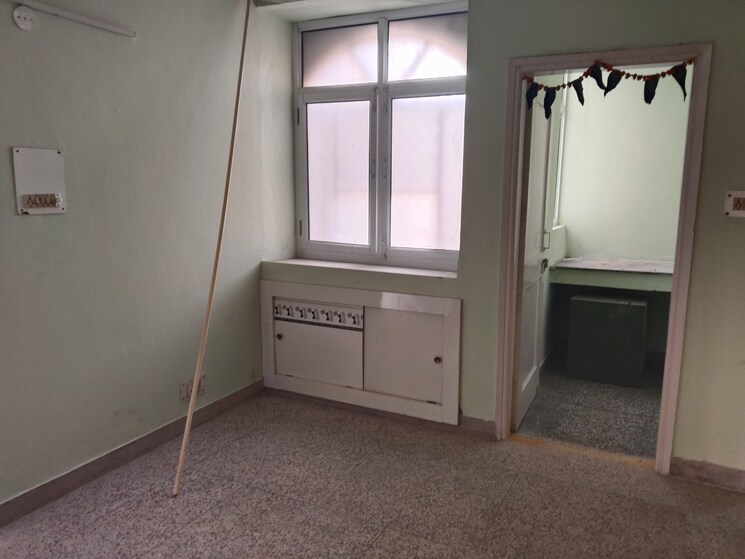 Bathroom, sector 21c 3 Bedroom 1350 Sq.Ft. Apartment In Sector 21c Faridabad 9772378