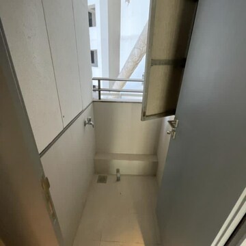 Staircase in 3 BHK Apartment at Lodha Trump Tower, Kamala Mill – for Rent