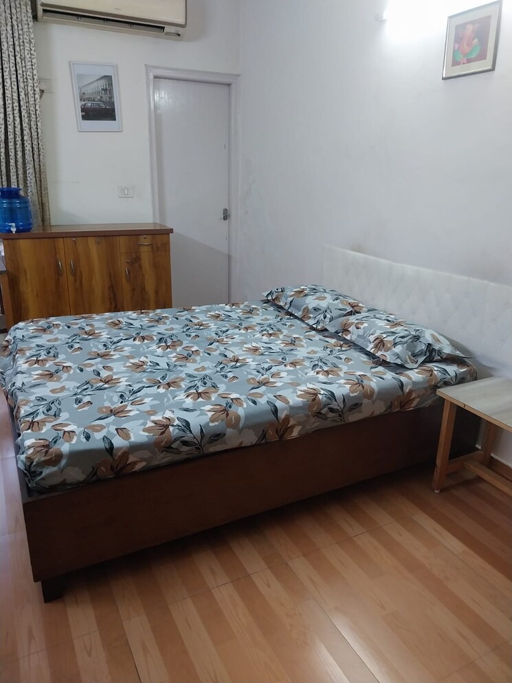 Cover Image, chittaranjan park 1 RK 400 Sq.Ft. Apartment In Chittaranjan Park Delhi 9772416