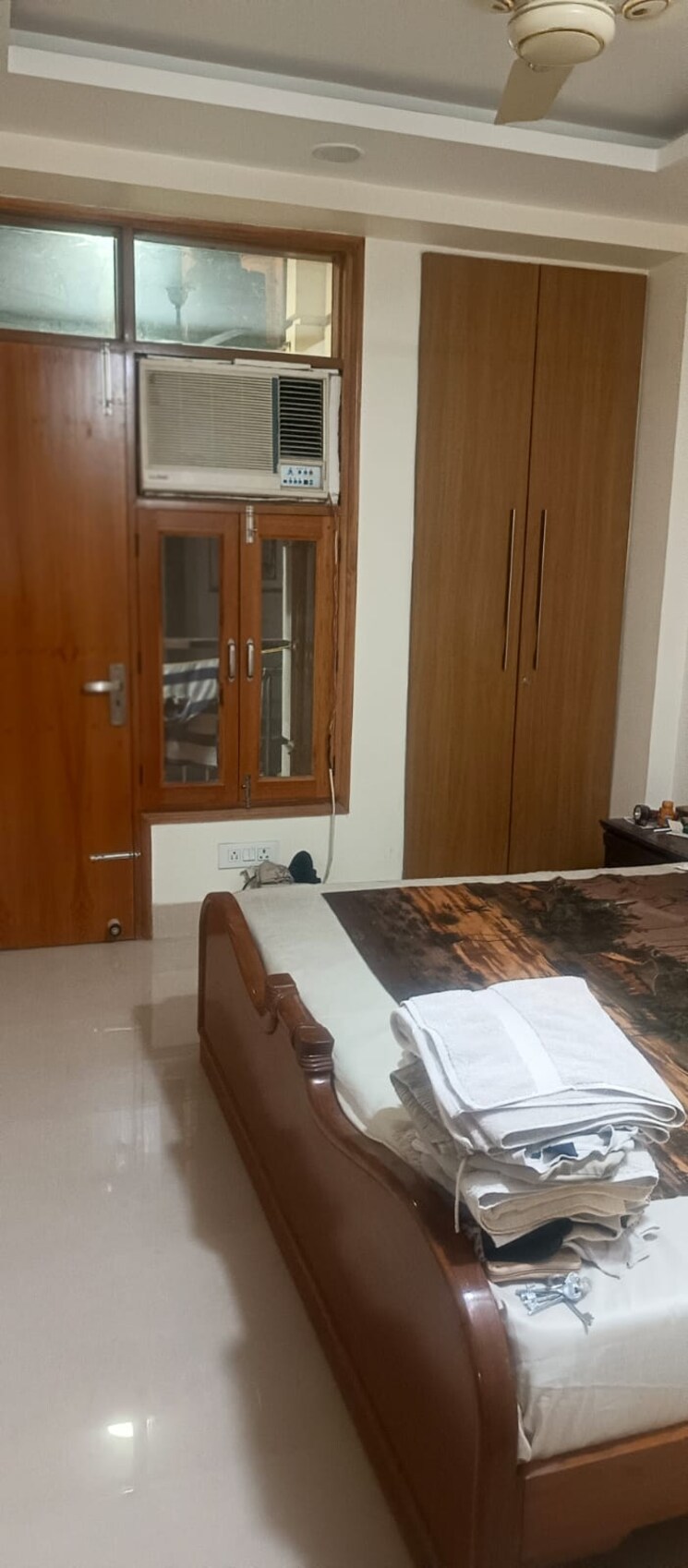 Room, sultanpur 3.5 Bedroom 1125 Sq.Ft. Builder Floor In Sultanpur Delhi 9772443