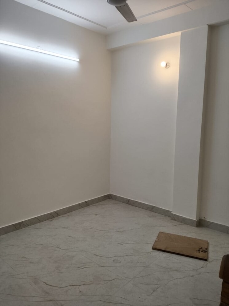 Room, panchsheel vihar 2 Bedroom 840 Sq.Ft. Apartment In Panchsheel Vihar Delhi 9772445