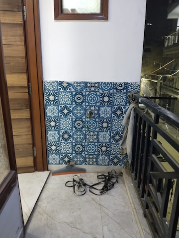 Bedroom in 2 BHK Apartment at Panchsheel Vihar – for Rent