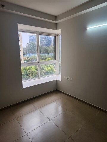 Room in 3 BHK Apartment at Bhartiya Nikoo Homes Phase 2, Thanisandra Main Road – for Sale