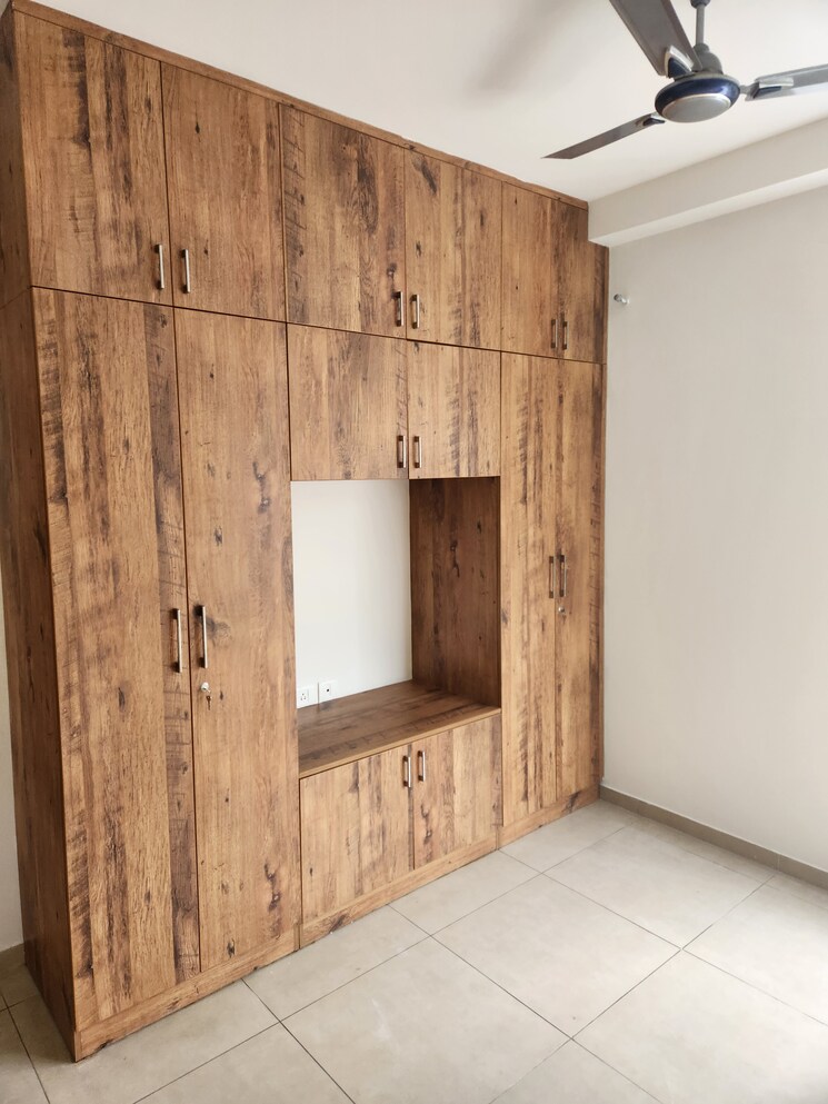 Room, bhartiya-nikoo-homes-phase-2 3 Bedroom 1490 Sq.Ft. Apartment In Thanisandra Main Road Bangalore 9772477