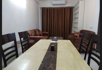 Team Area in 3 BHK Apartment at Smart World Orchard, Sector 61 – for Rent