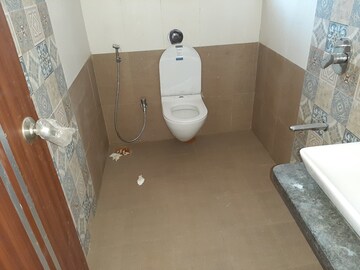 Bathroom in 2 BHK Apartment at Thakar Patliputra Heights, Anand Nagar – for Rent