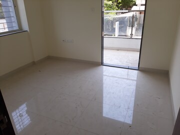 Room in 2 BHK Apartment at Thakar Patliputra Heights, Anand Nagar – for Rent