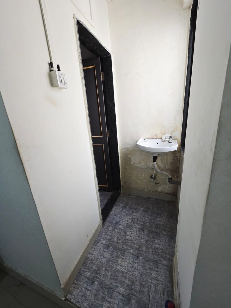 Bathroom, tuljai-chs 1 Bedroom 435 Sq.Ft. Apartment In Kharadi Pune 9772522