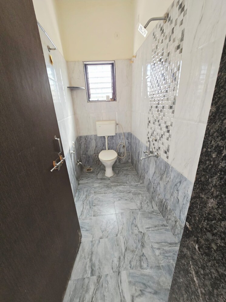 Bathroom, tuljai-chs 1 Bedroom 435 Sq.Ft. Apartment In Kharadi Pune 9772522