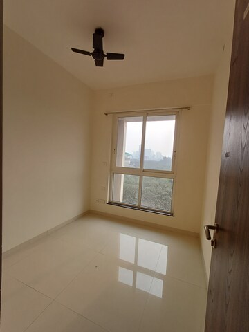 Bedroom in 2 BHK Apartment at Sheth Zuri, Laxmi Nagar – for Rent