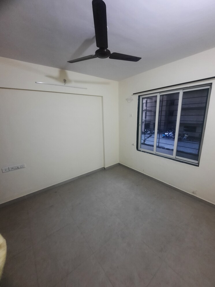 undefined, mahavir-kalpavruksha 2 Bedroom 580 Sq.Ft. Apartment In Ghodbunder Road Thane 9772591