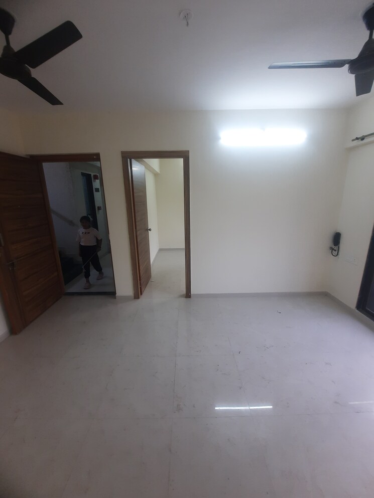 Bathroom, k-m-horizon-palms 2 Bedroom 605 Sq.Ft. Apartment In Owale Thane 9772612