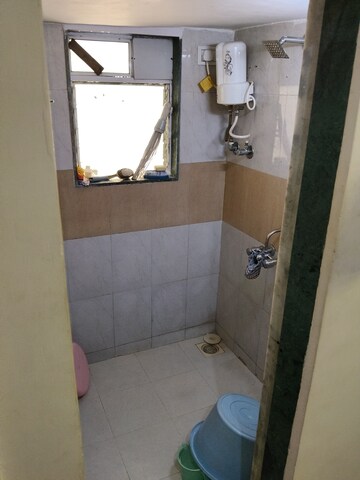 Bathroom in 2 BHK Apartment at Shapoorji Pallonji Siennaa, Kandivali East – for Sale