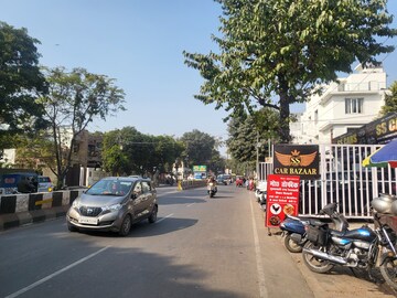 Parking in  Showroom at Niralanagar – for Rent