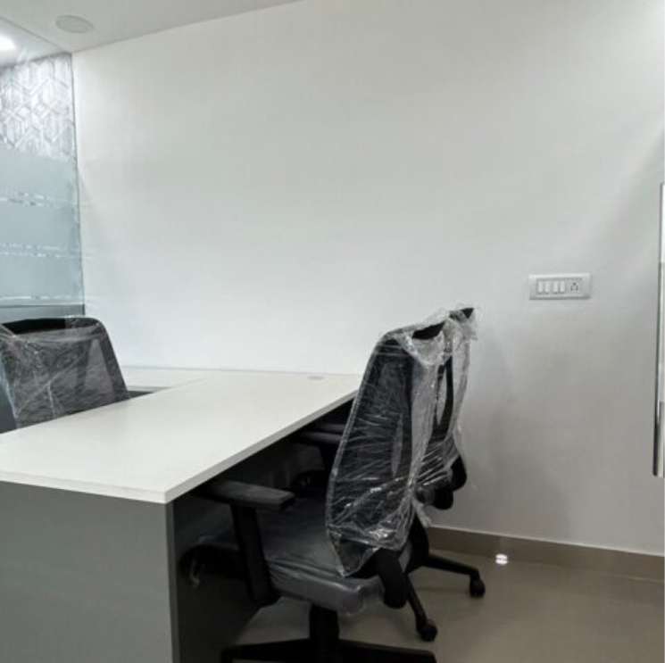 Team Area, bandra west Commercial Office Space 6500 Sq.Ft. In Bandra West Mumbai 9772668