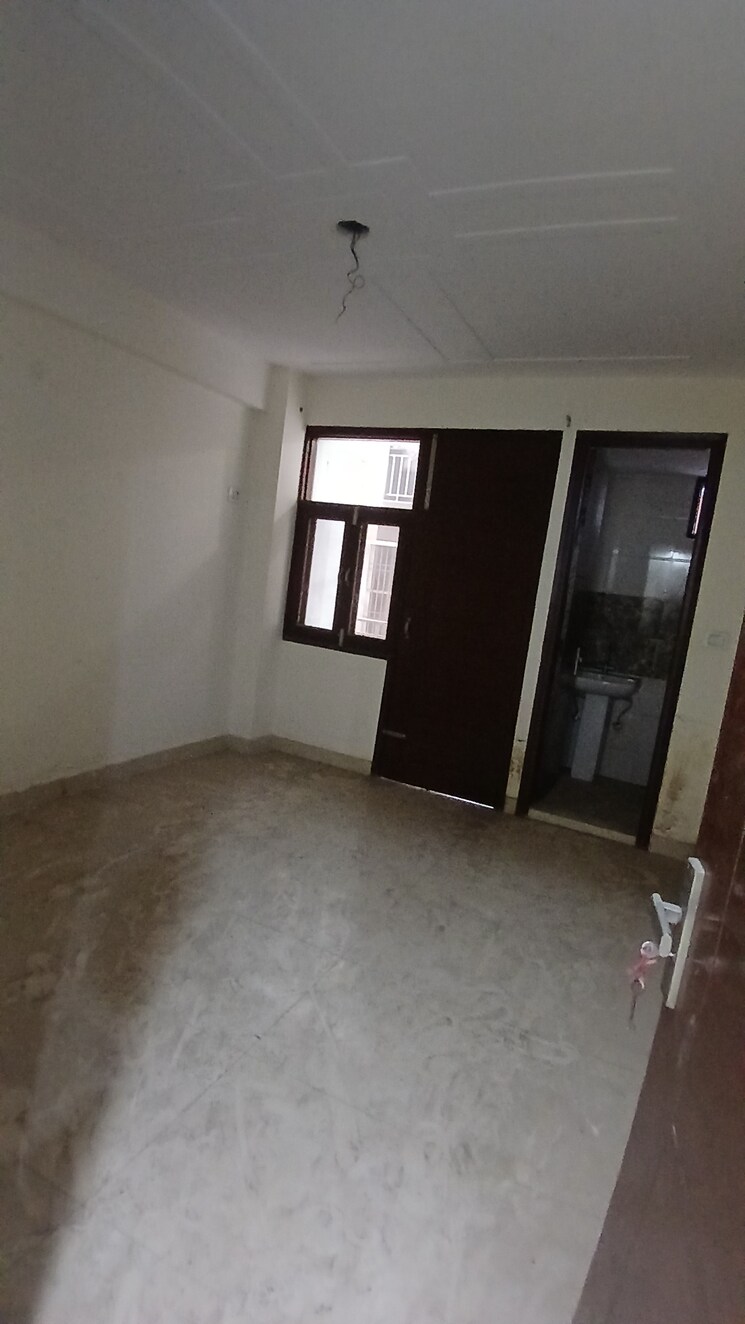 Bedroom, abul fazal enclave part 1 4 Bedroom 1350 Sq.Ft. Apartment In Abul Fazal Enclave Part 1 Delhi 9772747