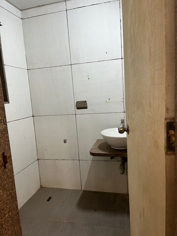 Bathroom in 4 BHK Villa at Baner – for Rent