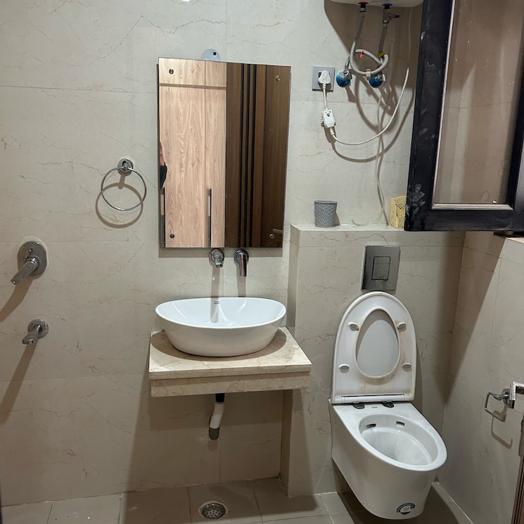 Bathroom, modipuram 5 Bedroom 300 Sq.Yd. Independent House In Modipuram Meerut 9772756