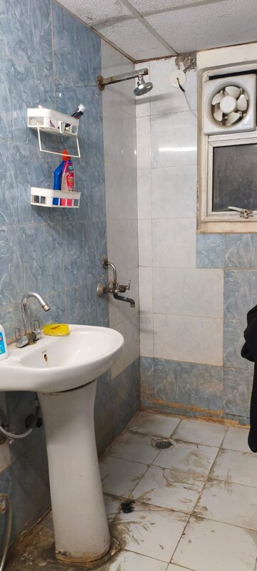 Bathroom in 2 BHK Apartment at Gardenia Gateway, Sector 75 – for Rent