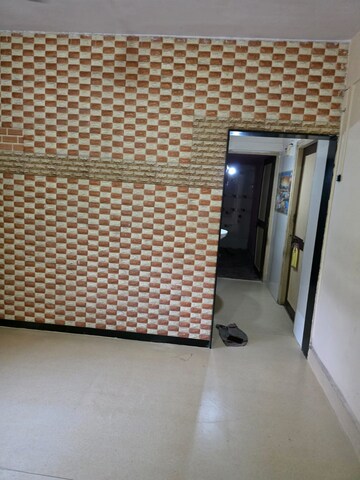 Room in 1 RK Apartment at Rajas CHS, Andheri East – for Rent