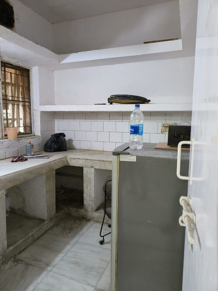 Kitchen, sector 55 1.5 Bedroom 650 Sq.Ft. Independent House In Sector 55 Noida 9772843