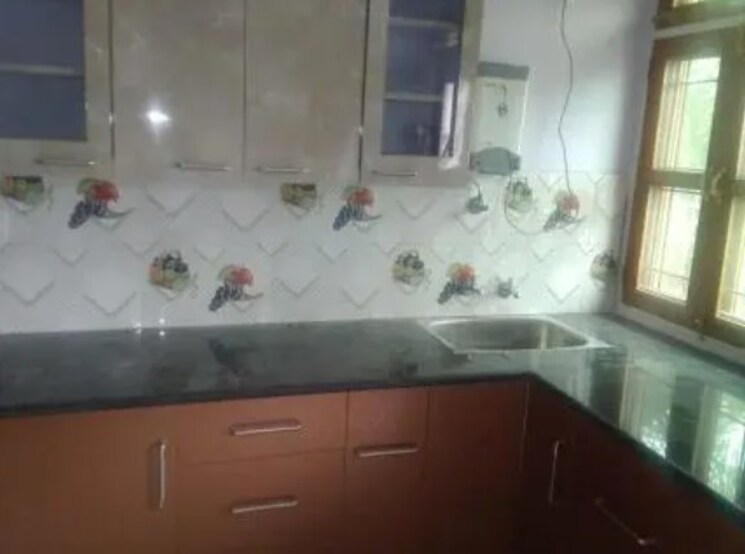 Kitchen, gomti nagar 2 Bedroom 1200 Sq.Ft. Independent House In Gomti Nagar Lucknow 9772844