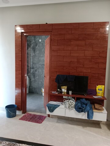 Bedroom in 3 BHK Builder Floor at Sector 18 – for Rent