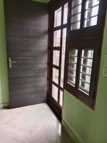 Balcony in 3 BHK Builder Floor at Sector 18 – for Rent