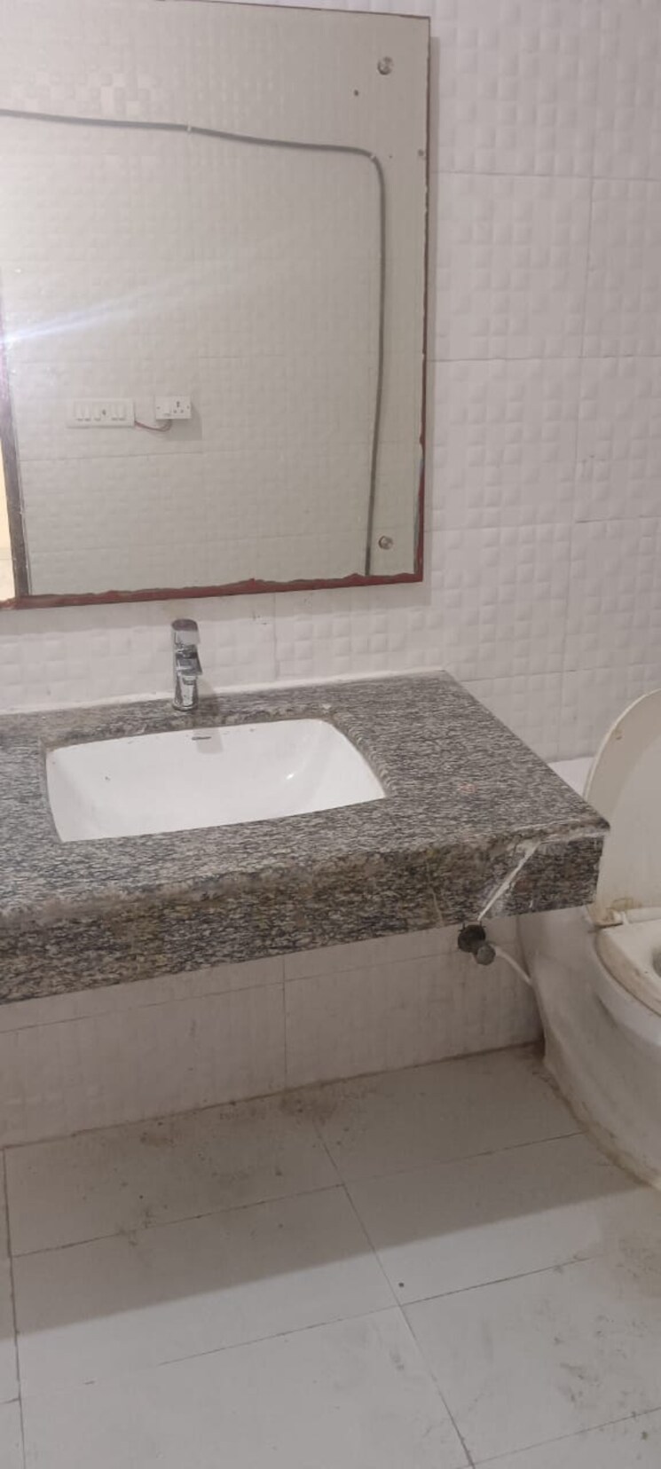 Bathroom, sector 11 2 Bedroom 1850 Sq.Ft. Independent House In Sector 11 Noida 9772851