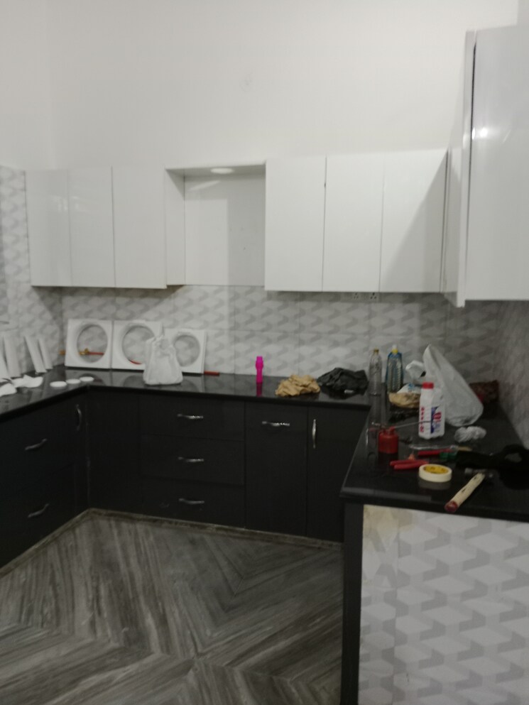 Kitchen, sector 17 3 Bedroom 2025 Sq.Ft. Builder Floor In Sector 17 Panipat 9772856