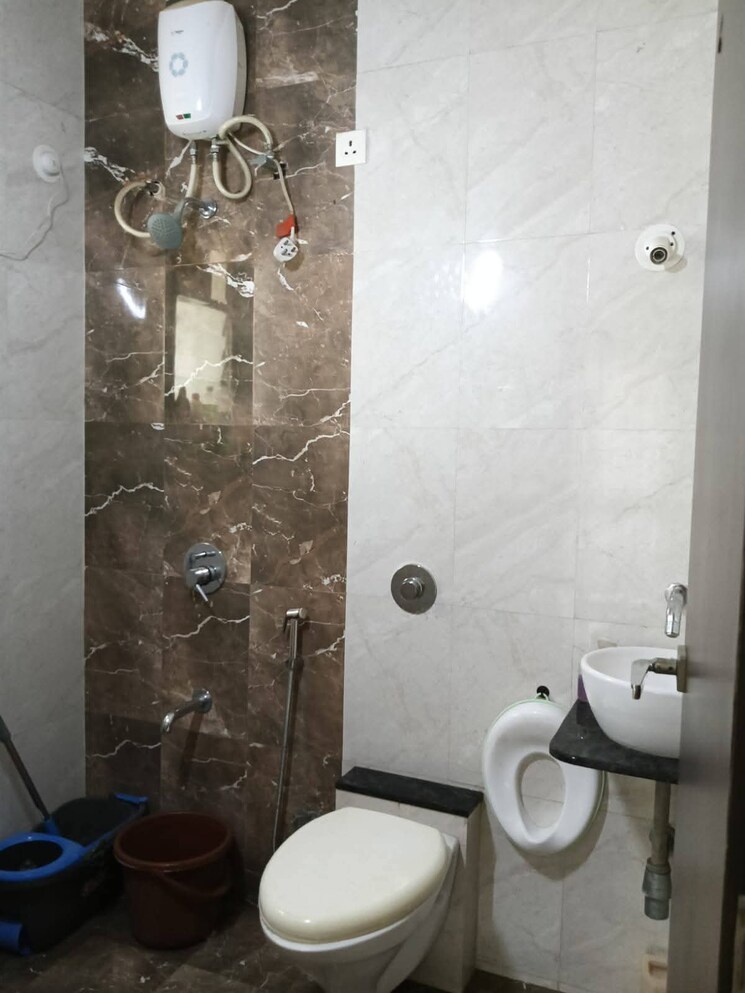 Bathroom, dhanori 2 Bedroom 950 Sq.Ft. Apartment In Dhanori Pune 9772870
