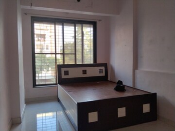 Kitchen in 2 BHK Apartment at Sanpada – for Rent